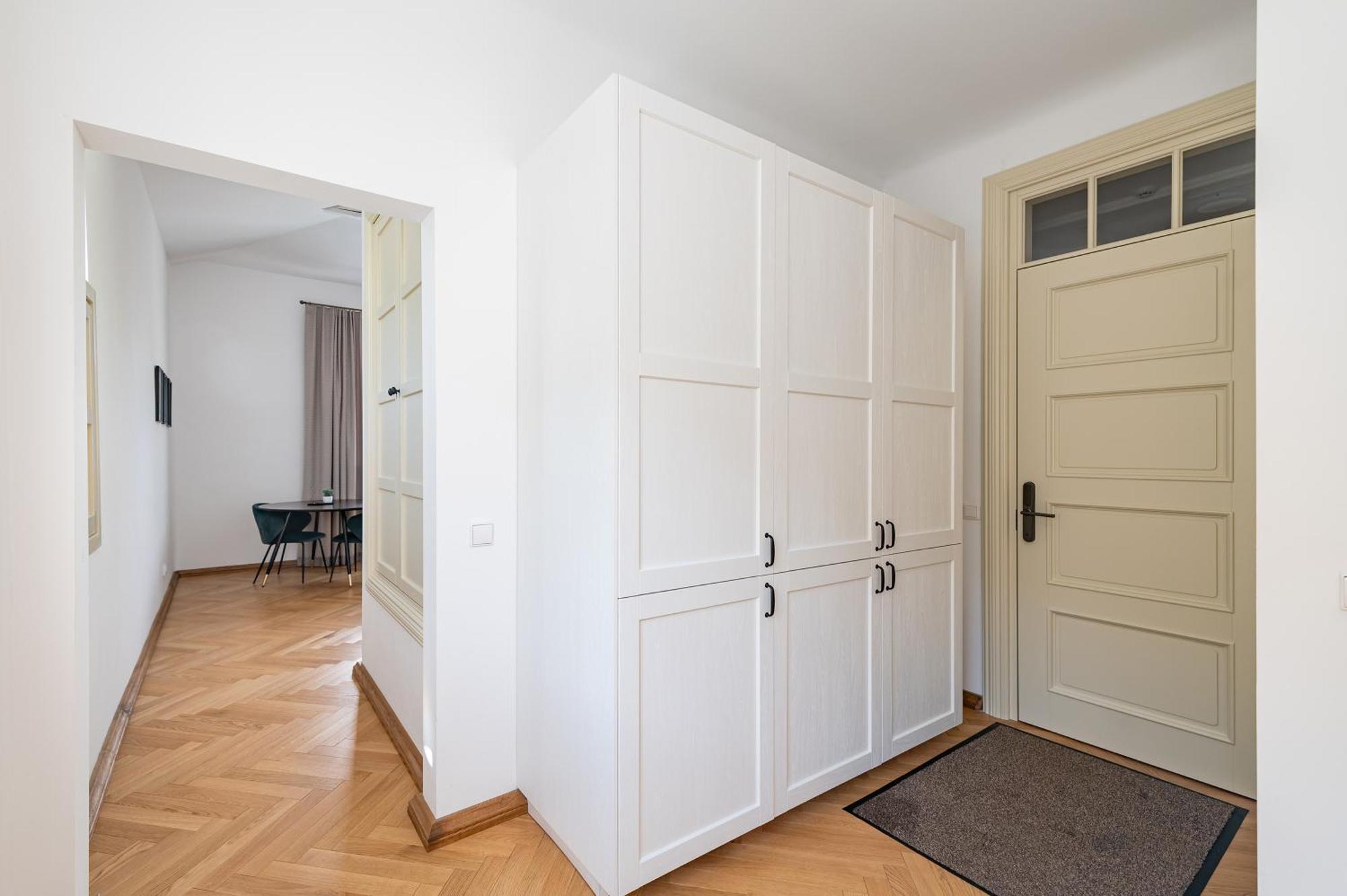 Park Avenue Apartments By Hostlovers Kaunas Esterno foto