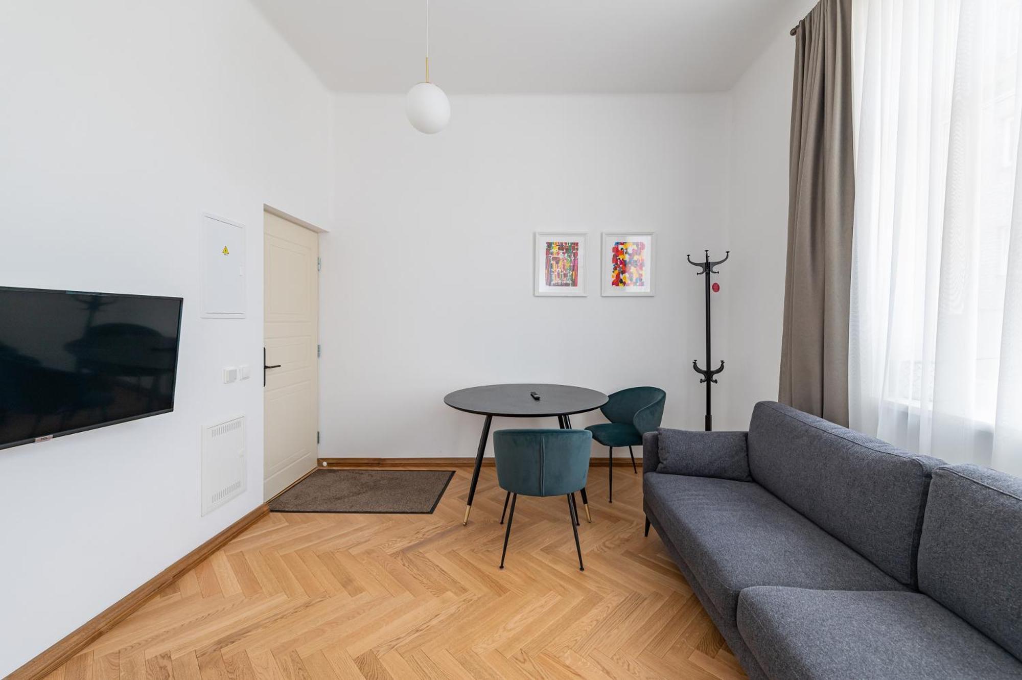 Park Avenue Apartments By Hostlovers Kaunas Esterno foto